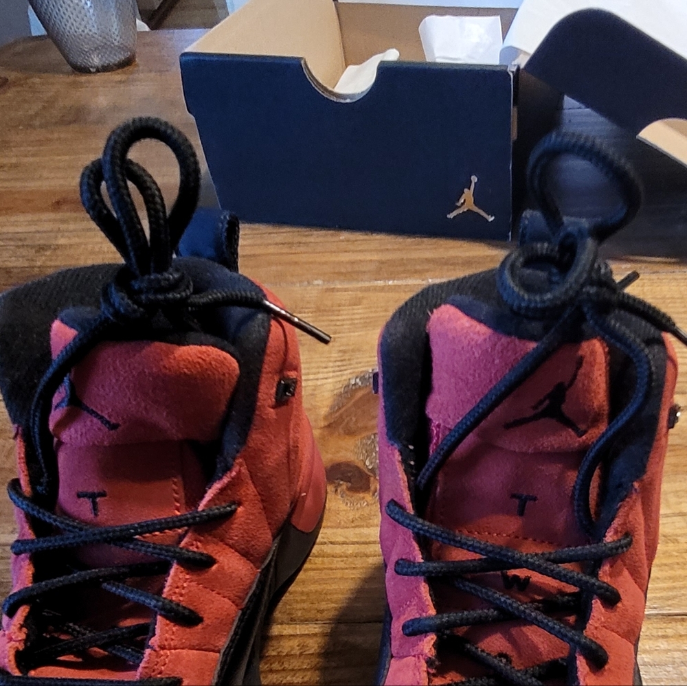 Jordan 12 Retro "Reverse Flu" (PS) - Picture 4 of 12